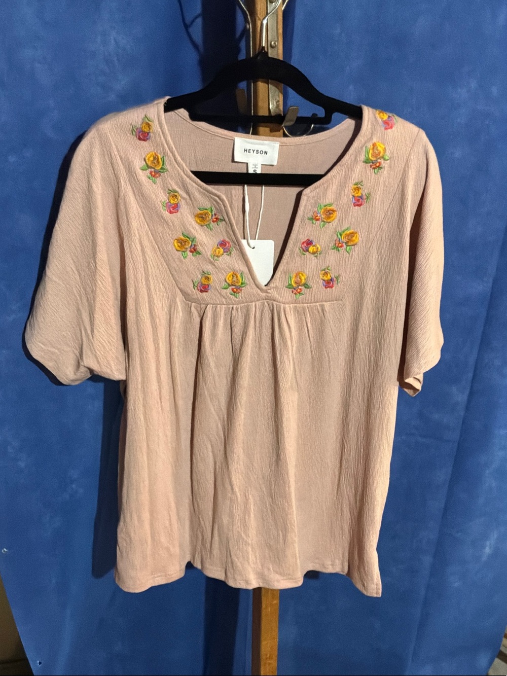 Heyson Blush Pink Embroidered V-Notch Women's Blouse